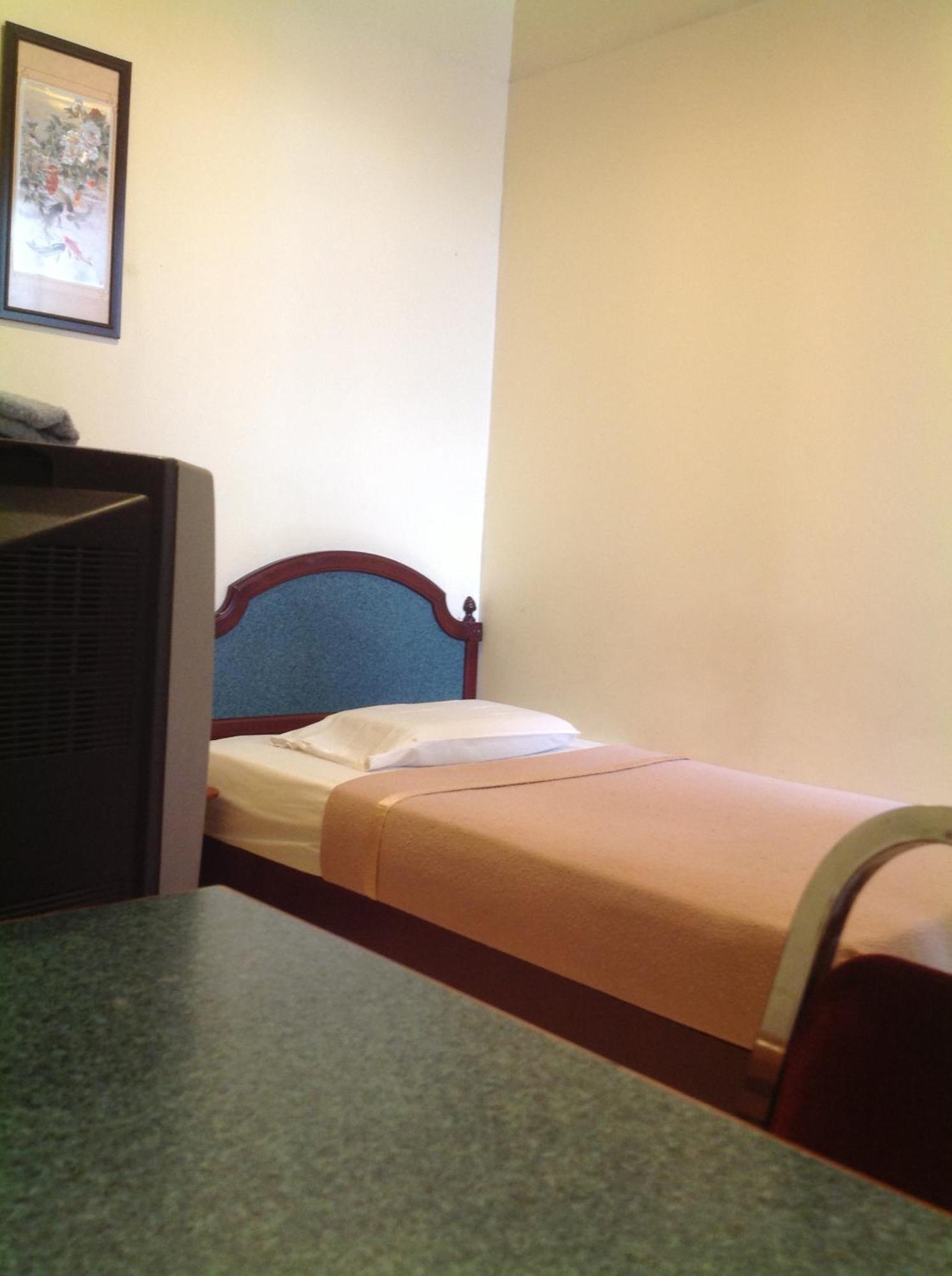 Hotel Morning Glory Kudat Rom bilde