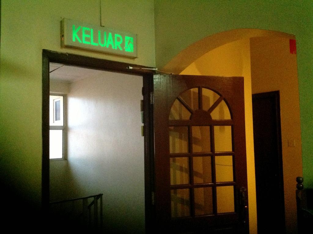 Hotel Morning Glory Kudat Eksteriør bilde